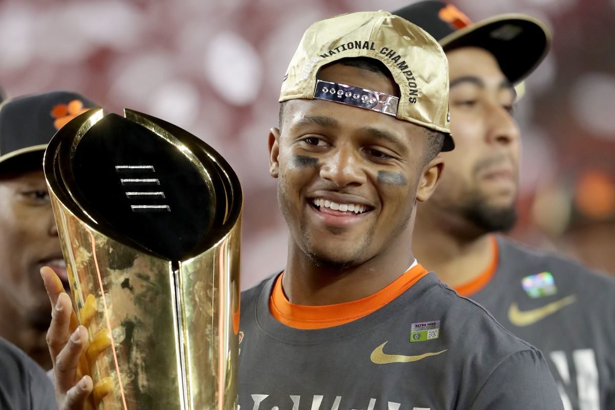 Five Premier Players of The Decade For College Football