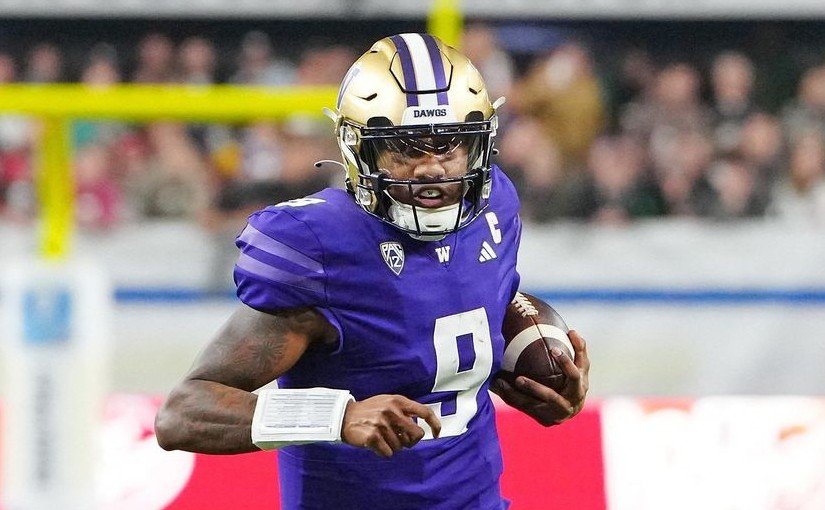 Fans Vote WA Huskies QB The 2023 Premier Player of College Football